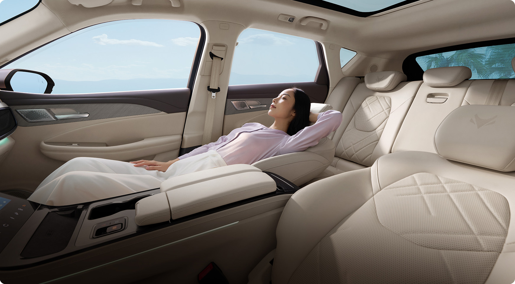 Солнцезащитный козырек